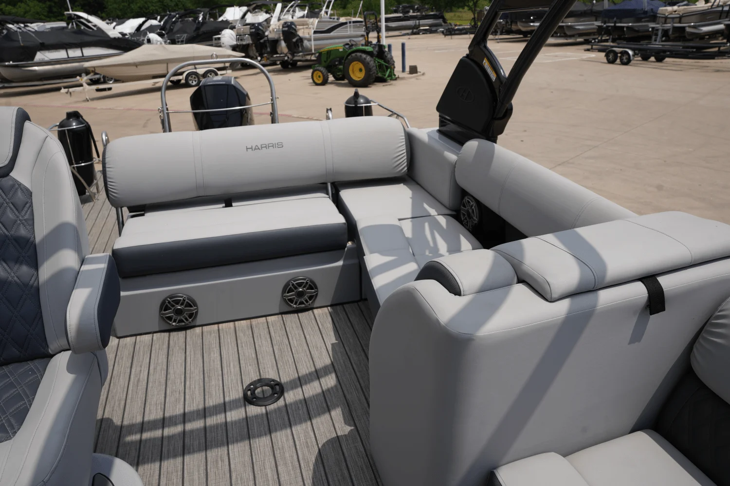 2022 Harris 230 SOLSTICE Image Thumbnail #15