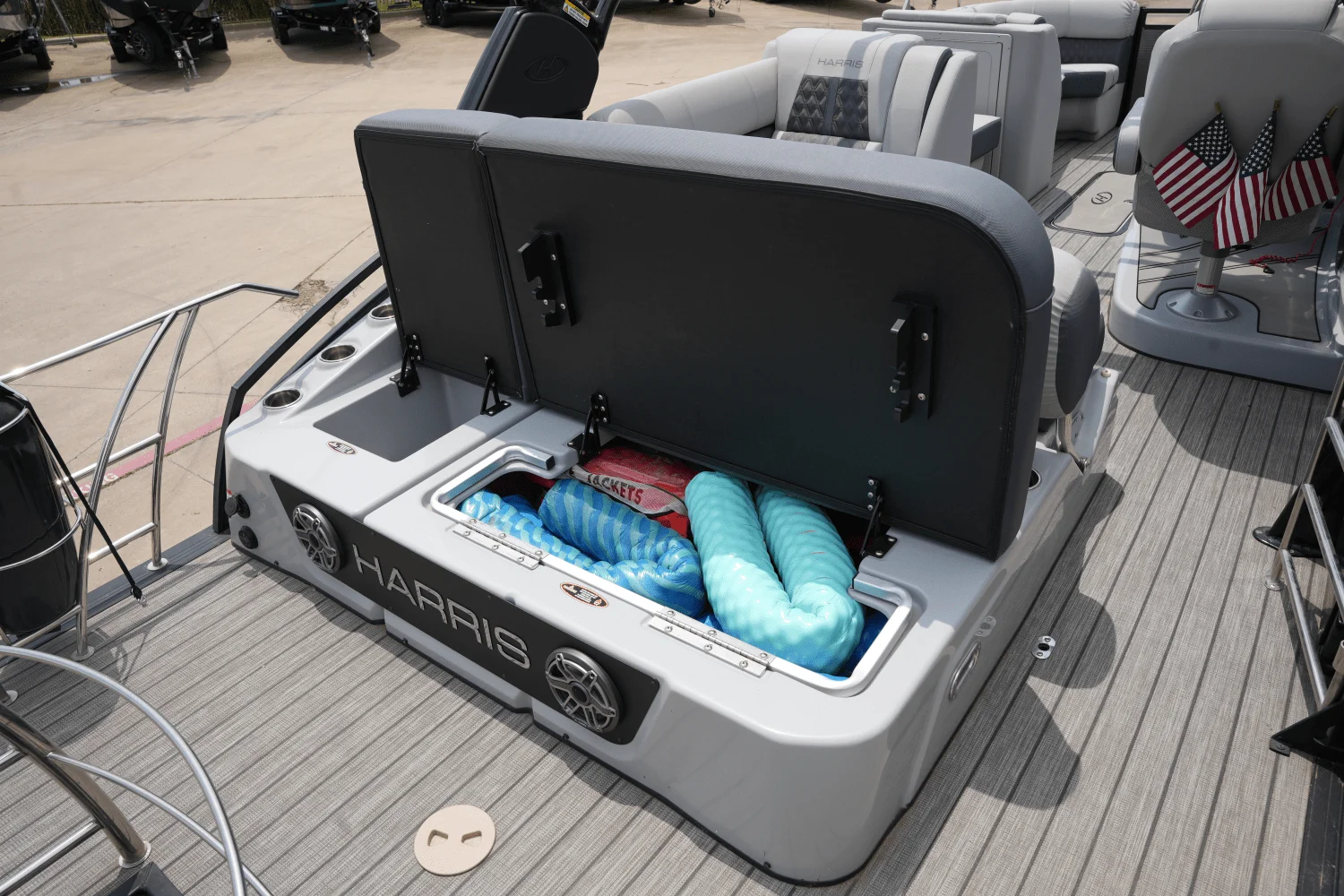 2022 Harris 230 SOLSTICE Image Thumbnail #21