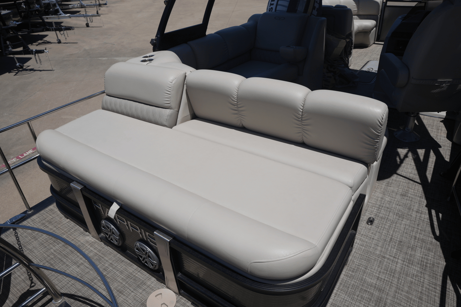 2019 Harris Solstice 220 Image Thumbnail #7