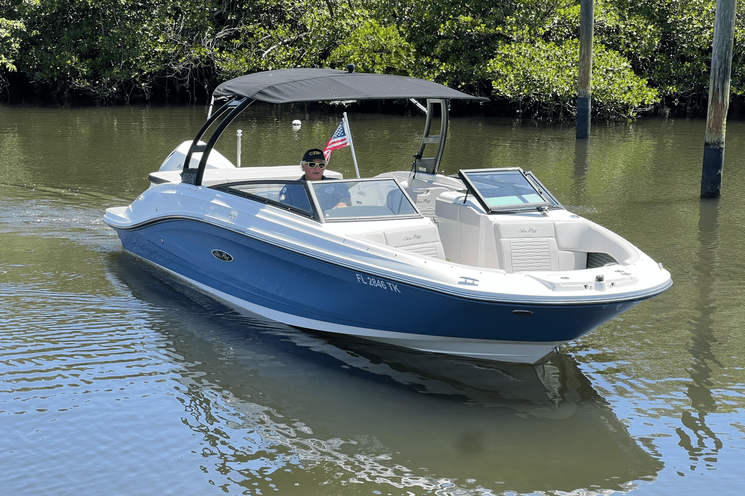 2023 Sea Ray 230 SPX-OB Image Thumbnail #1