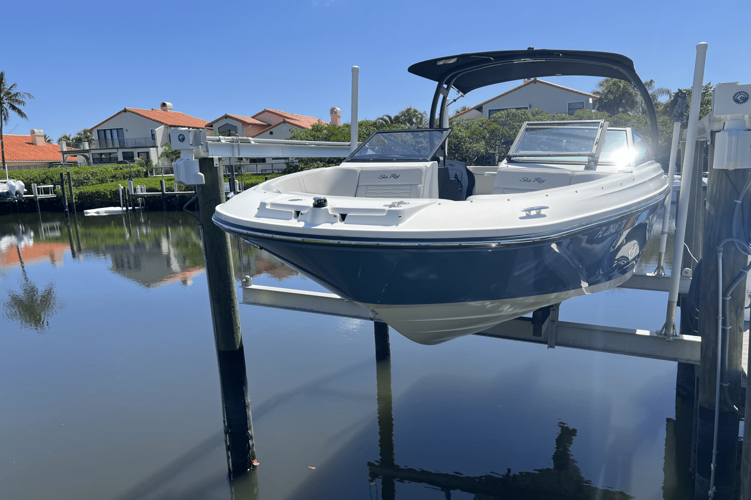 2023 Sea Ray 230 SPX-OB Image Thumbnail #27
