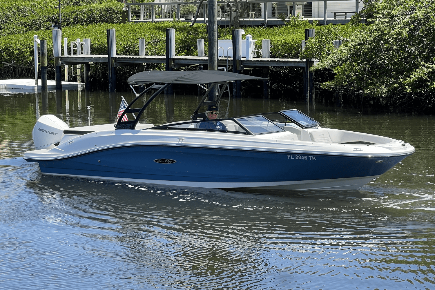 2023 Sea Ray 230 SPX-OB Image Thumbnail #7