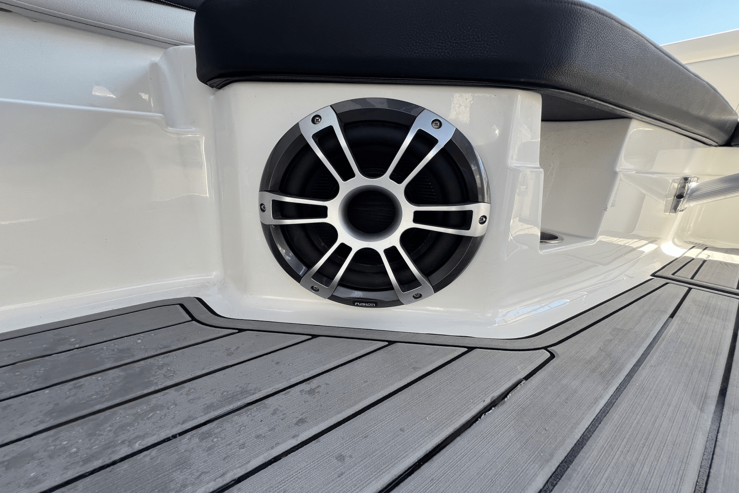 2023 Sea Ray 230 SPX-OB Image Thumbnail #48