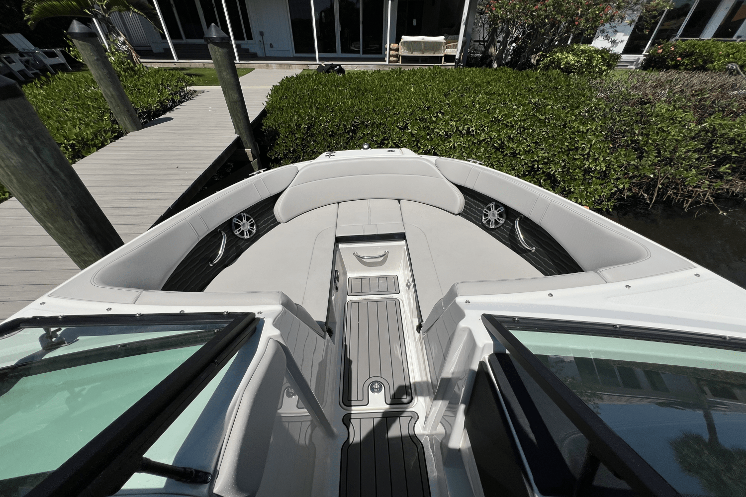 2023 Sea Ray 230 SPX-OB Image Thumbnail #49