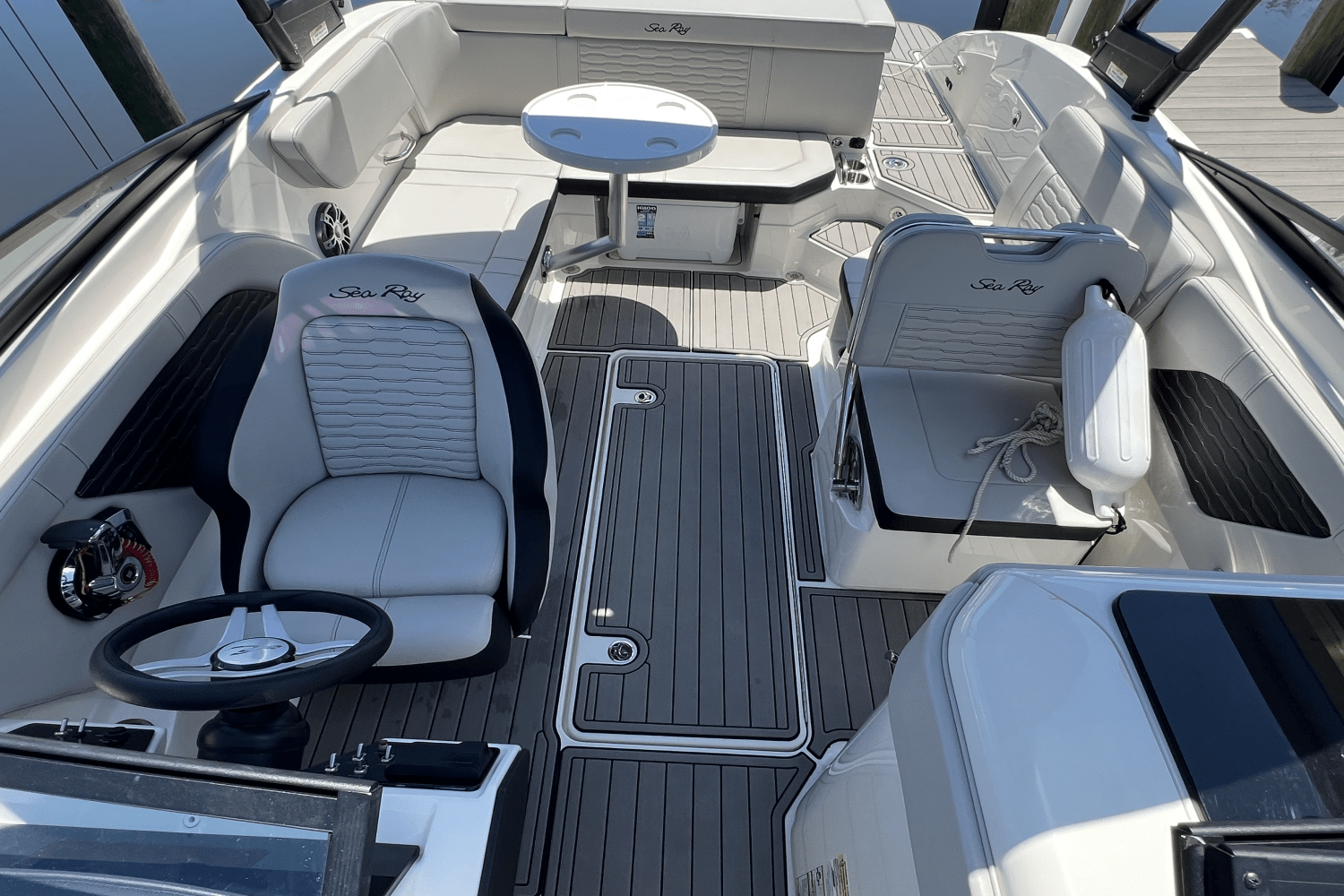 2023 Sea Ray 230 SPX-OB Image Thumbnail #83
