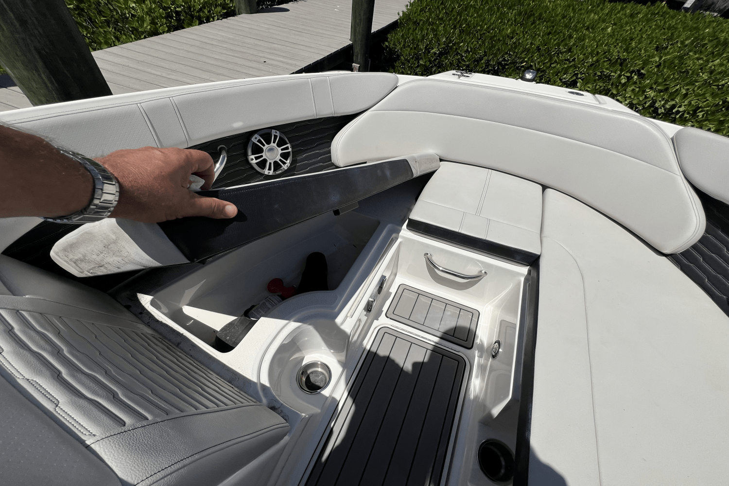 2023 Sea Ray 230 SPX-OB Image Thumbnail #77