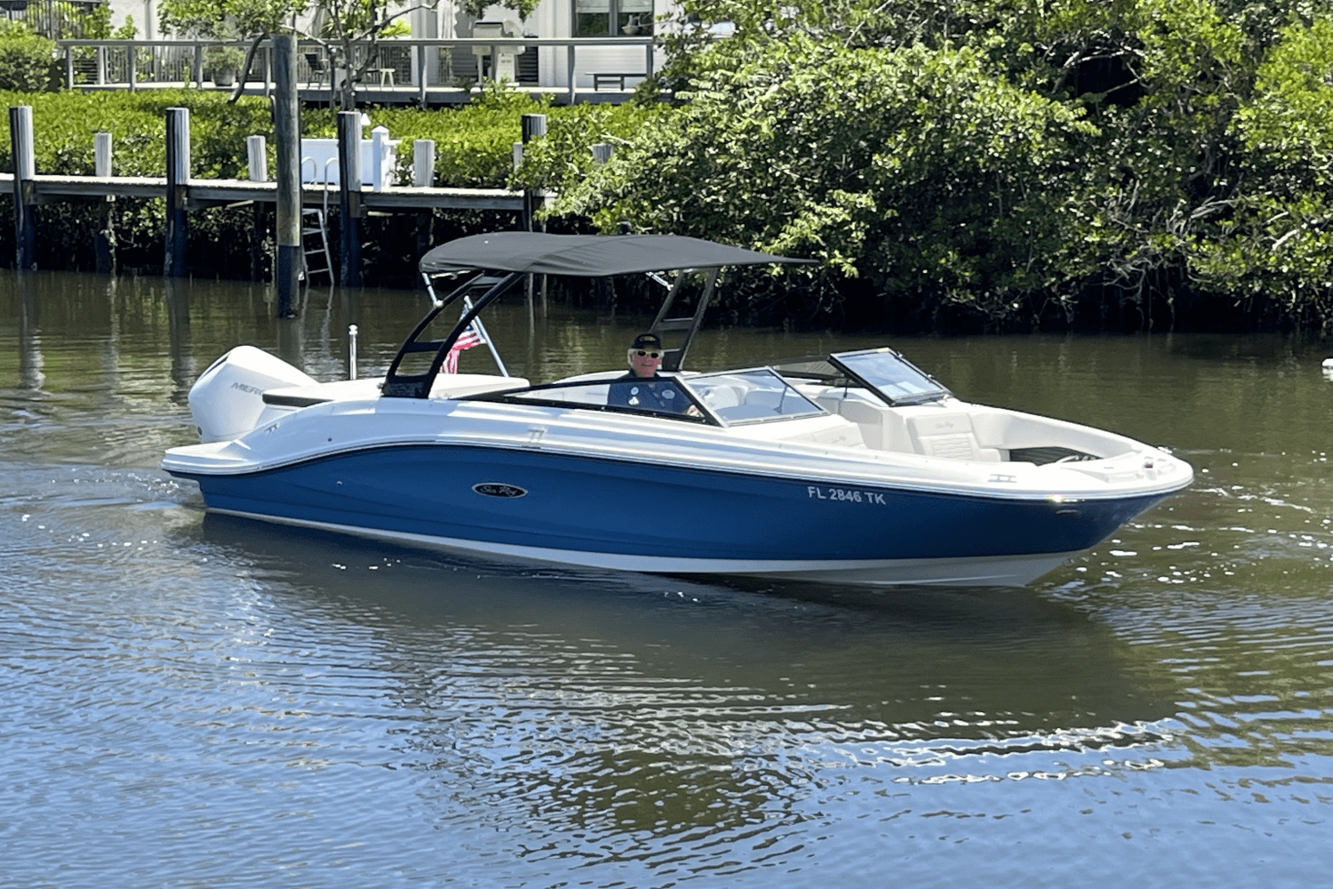 2023 Sea Ray 230 SPX-OB Image Thumbnail #5