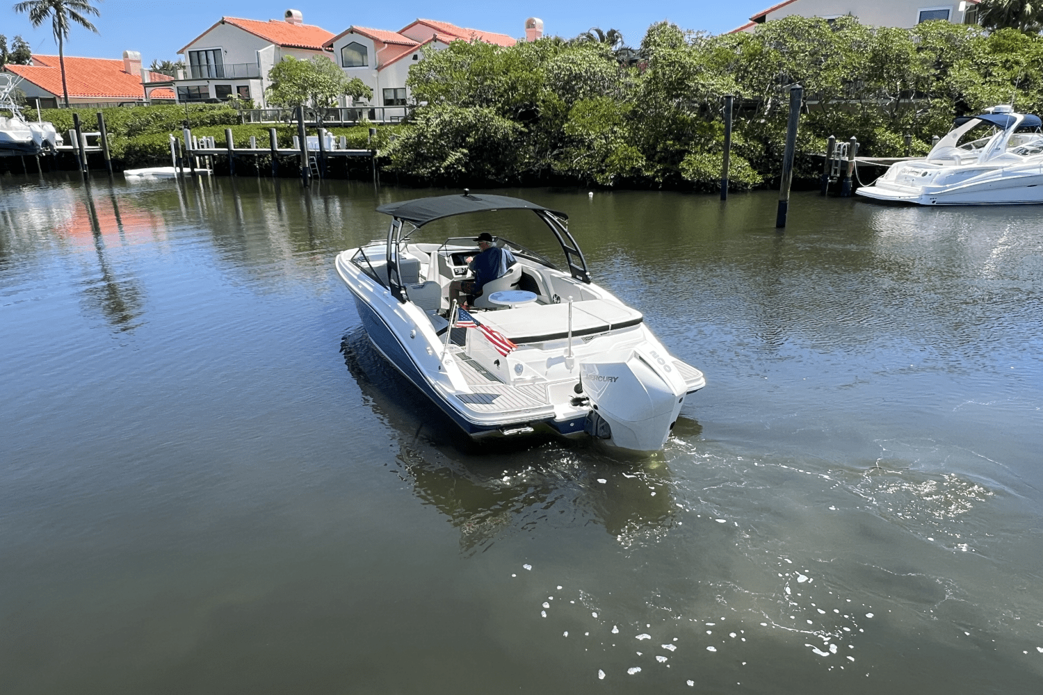 2023 Sea Ray 230 SPX-OB Image Thumbnail #87
