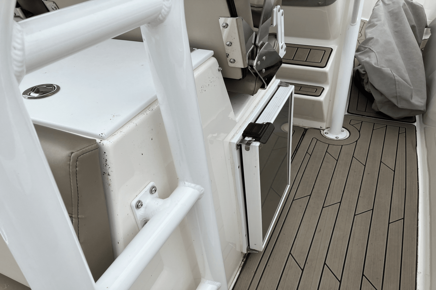 2022 Cutwater C 24 CW Image Thumbnail #17