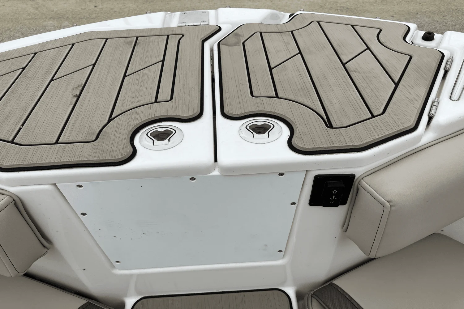 2022 Cutwater C 24 CW Image Thumbnail #28