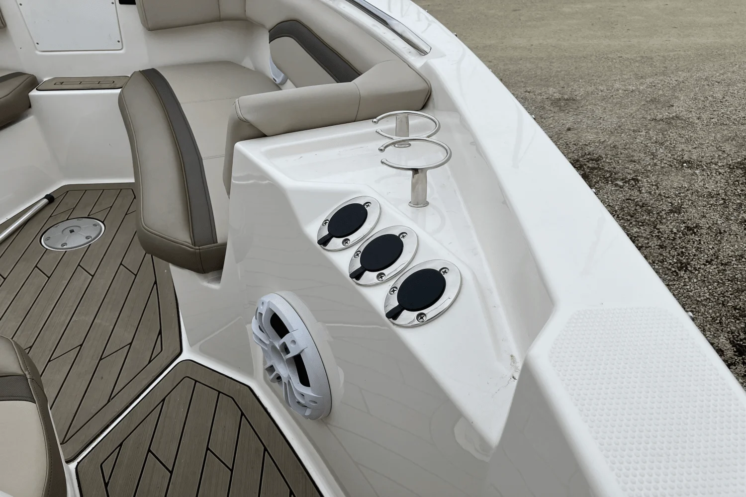 2022 Cutwater C 24 CW Image Thumbnail #29