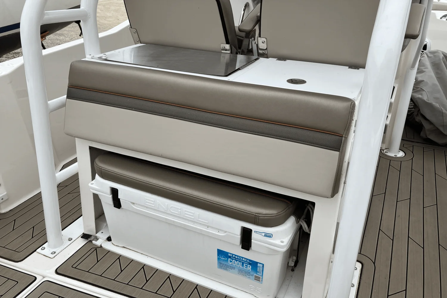 2022 Cutwater C 24 CW Image Thumbnail #11