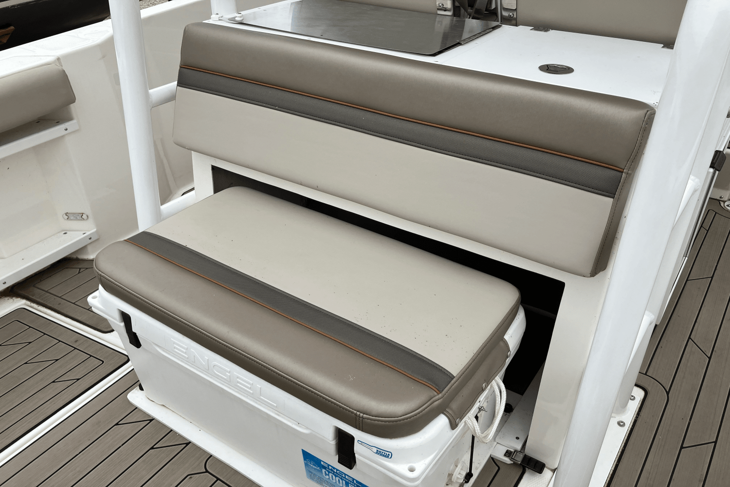 2022 Cutwater C 24 CW Image Thumbnail #12