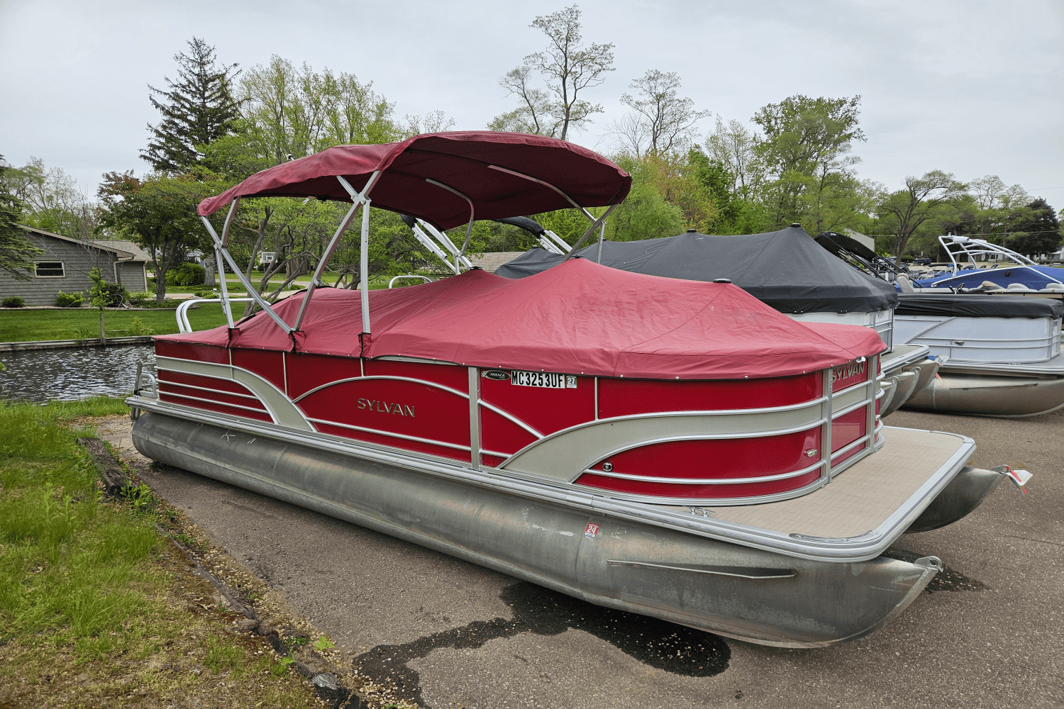 2018 Sylvan MIRAGE 8522ENT Image Thumbnail #4