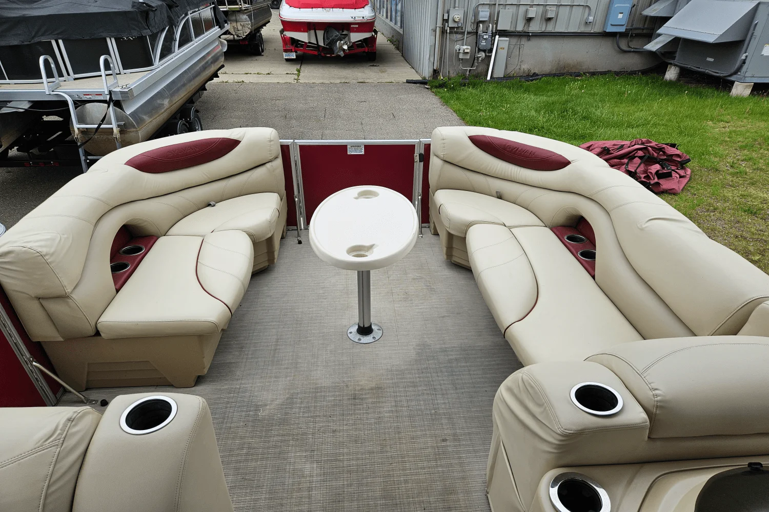 2018 Sylvan MIRAGE 8522ENT Image Thumbnail #11