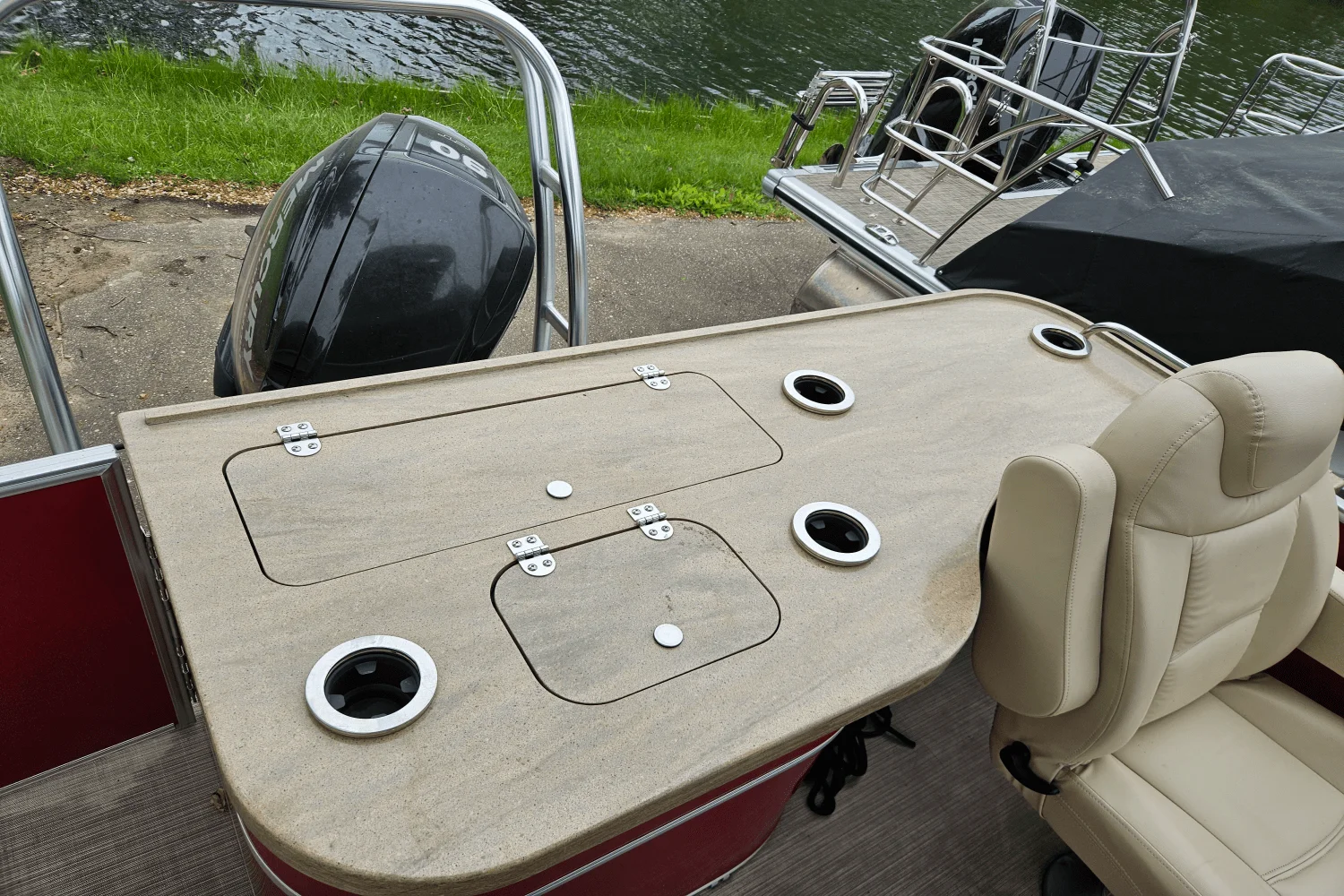 2018 Sylvan MIRAGE 8522ENT Image Thumbnail #18