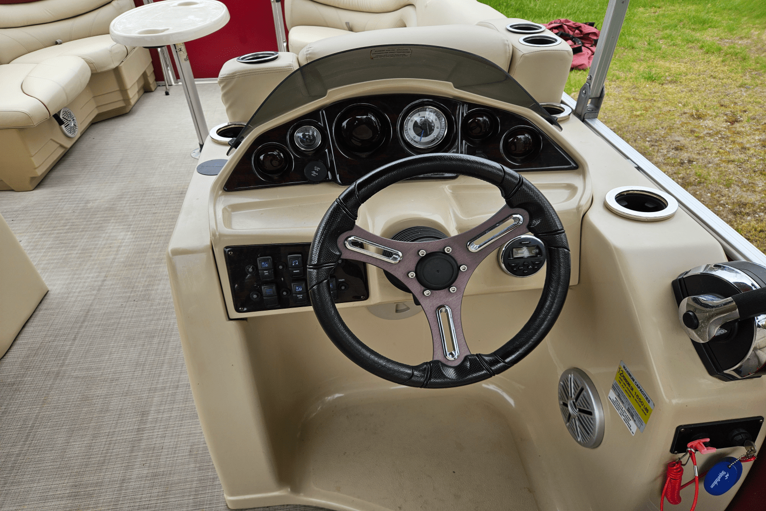 2018 Sylvan MIRAGE 8522ENT Image Thumbnail #8