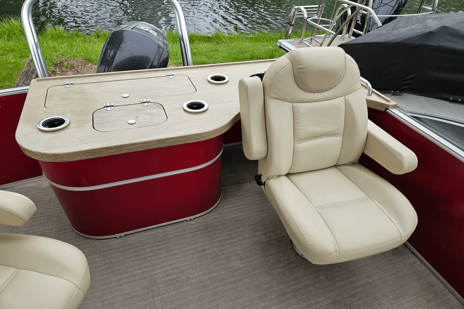 2018 Sylvan MIRAGE 8522ENT Image Thumbnail #16