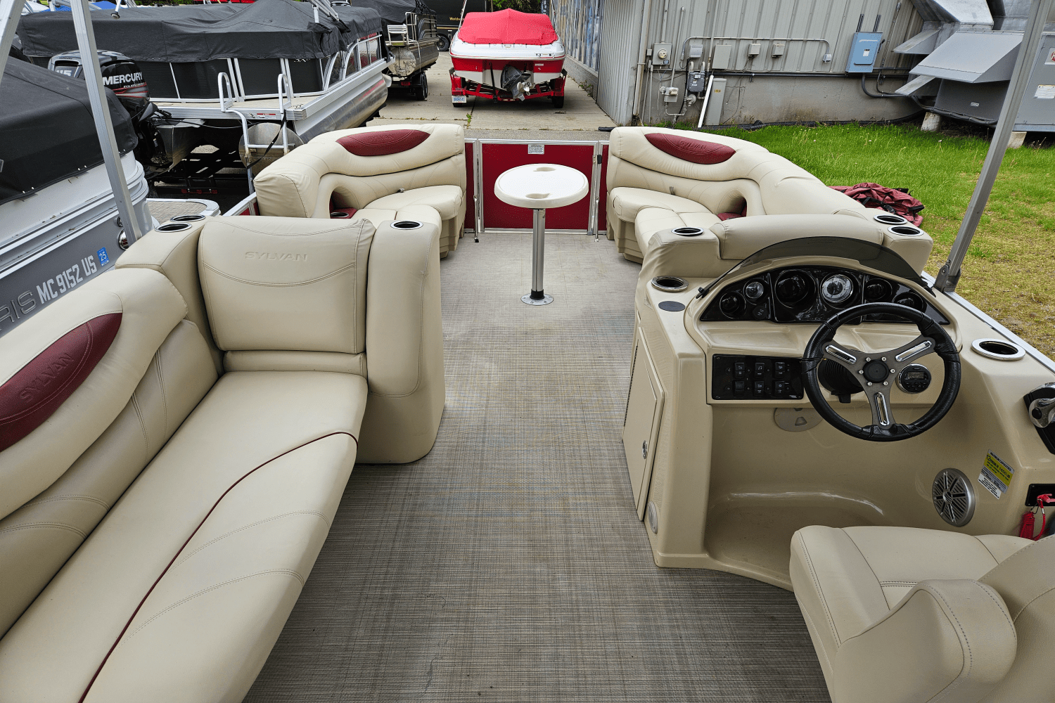 2018 Sylvan MIRAGE 8522ENT Image Thumbnail #5