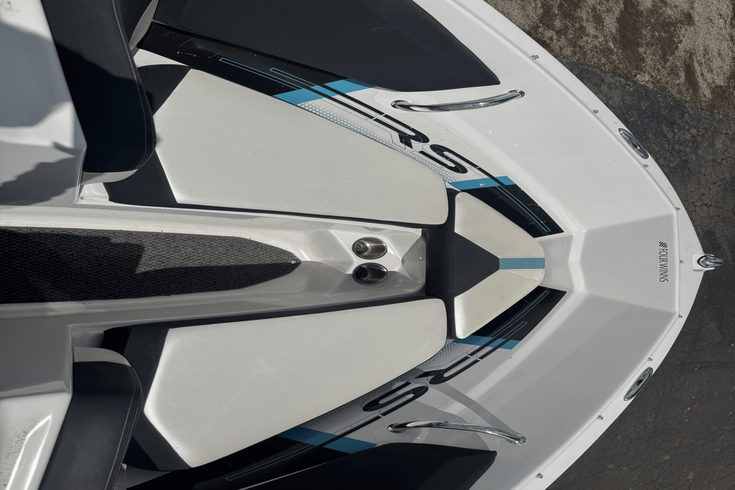 2014 Four Winns H180RS Image Thumbnail #5
