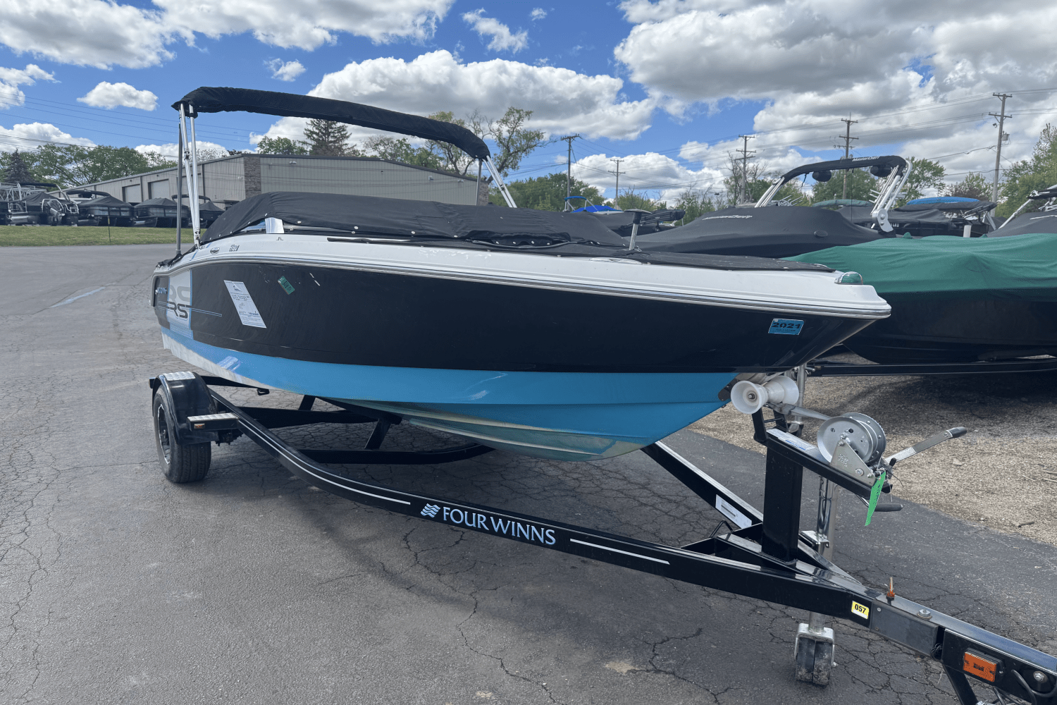 2014 Four Winns H180RS Image Thumbnail #2