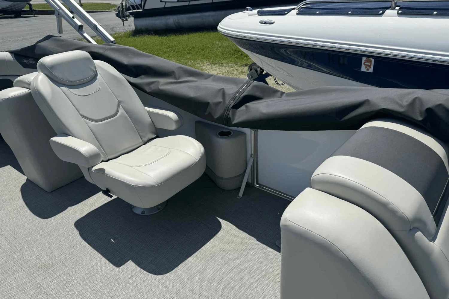 2023 Sun Chaser GENEVA 24LRDH Image Thumbnail #18