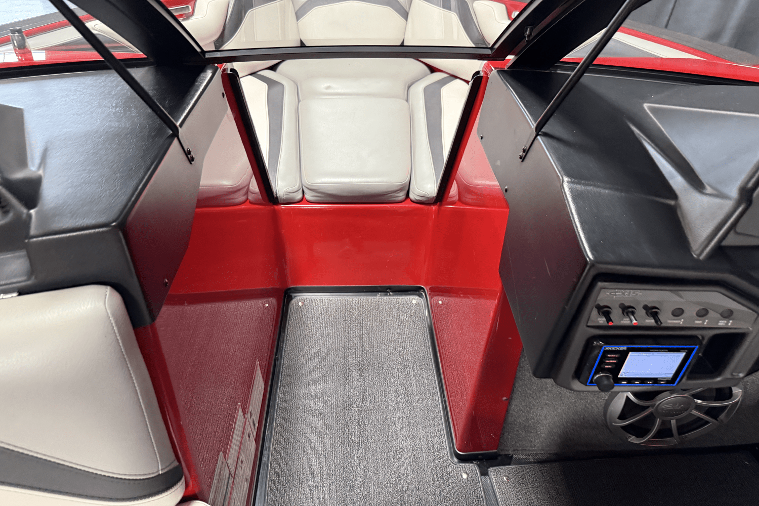 2016 Axis T23 Image Thumbnail #44