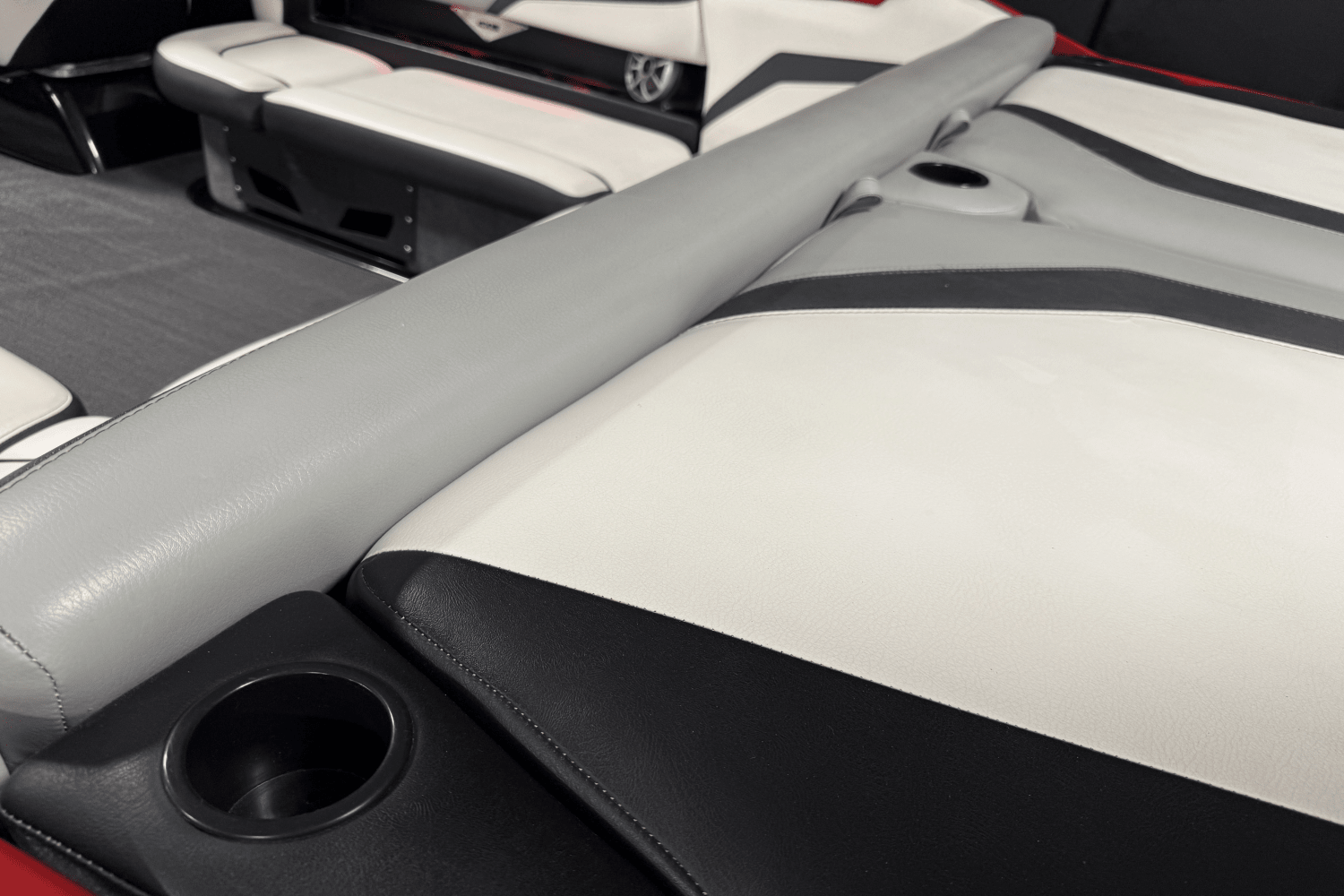2016 Axis T23 Image Thumbnail #23