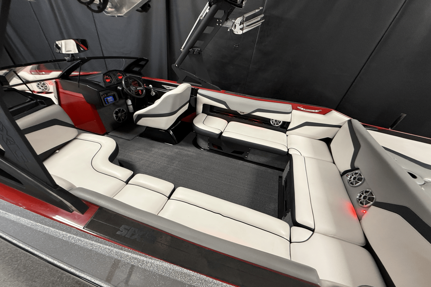 2016 Axis T23 Image Thumbnail #12