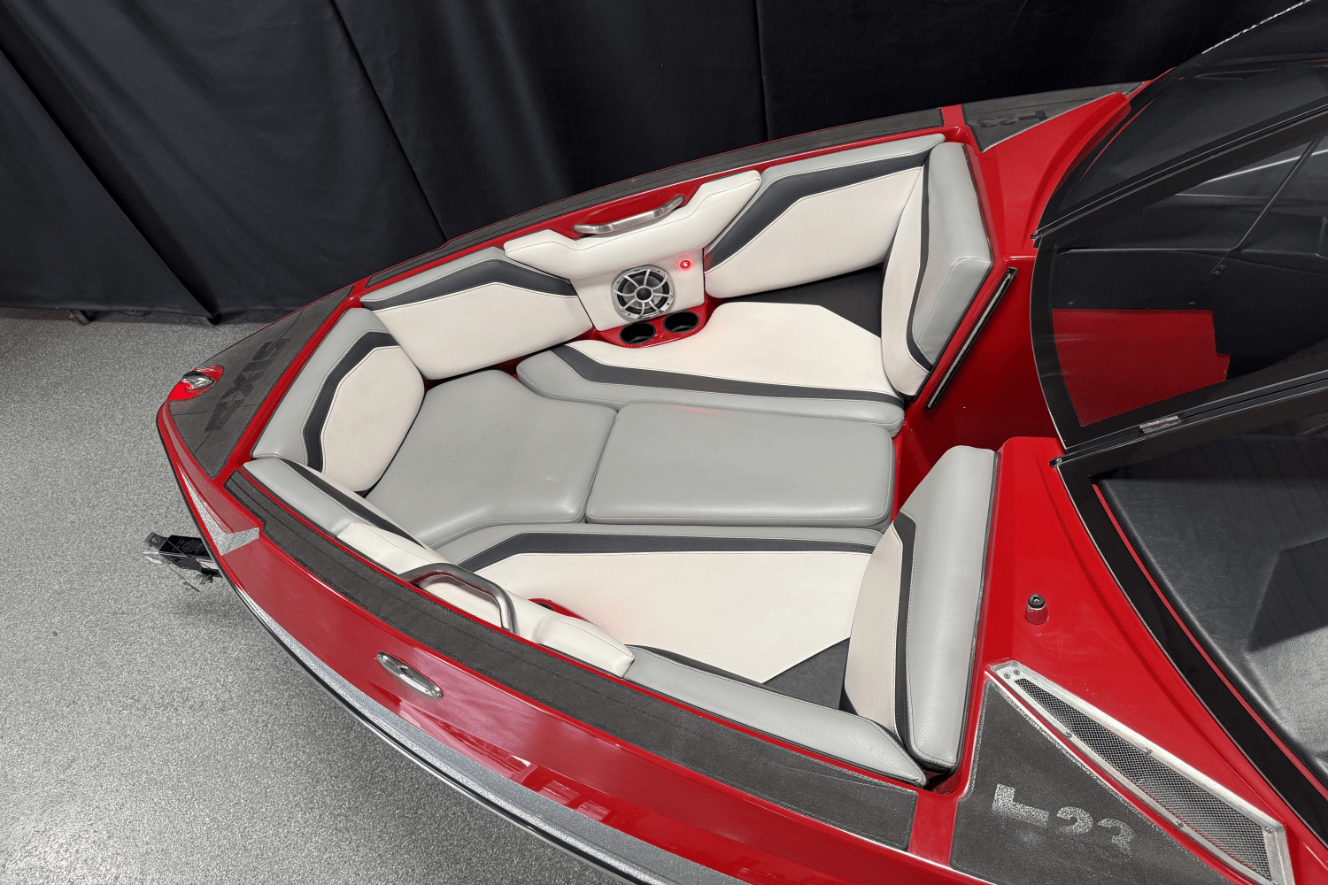 2016 Axis T23 Image Thumbnail #18