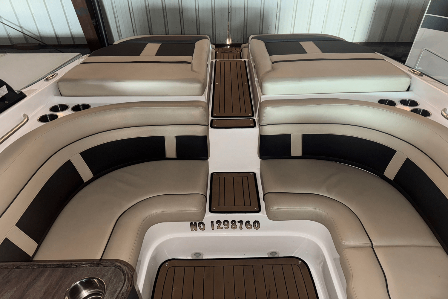 2019 Rinker QX29 Image Thumbnail #15