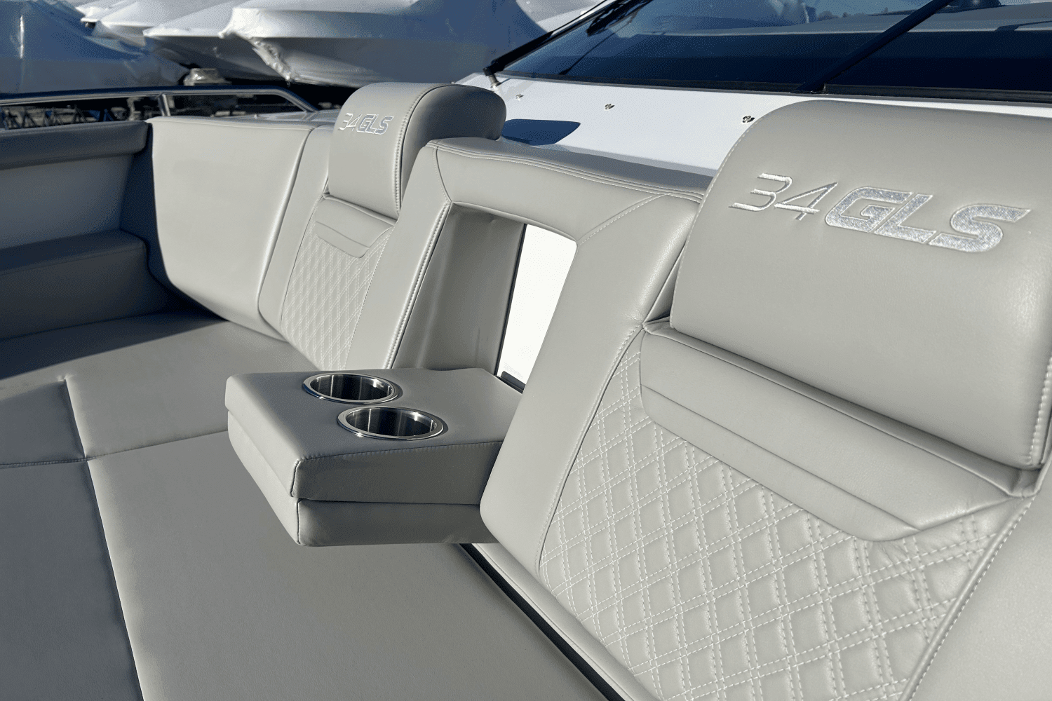 2024 Cruisers Yachts 34 GLS Image Thumbnail #66