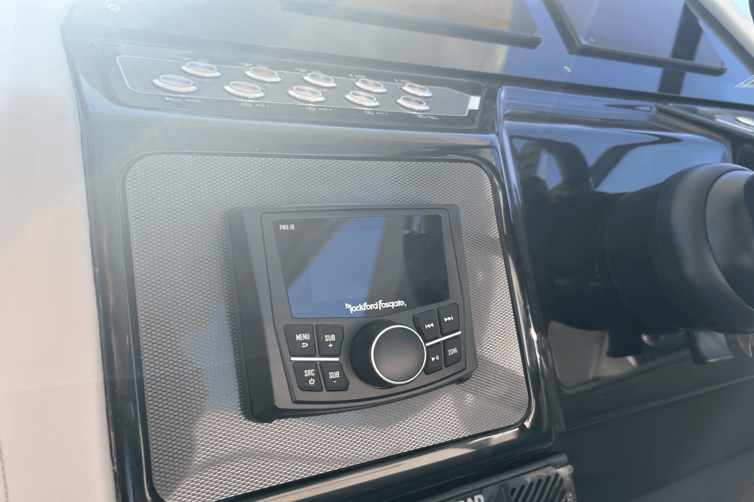 2024 Cruisers Yachts 34 GLS Image Thumbnail #69