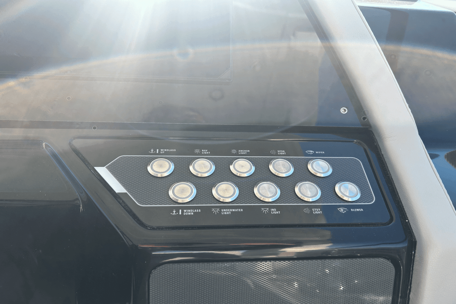 2024 Cruisers Yachts 34 GLS Image Thumbnail #66