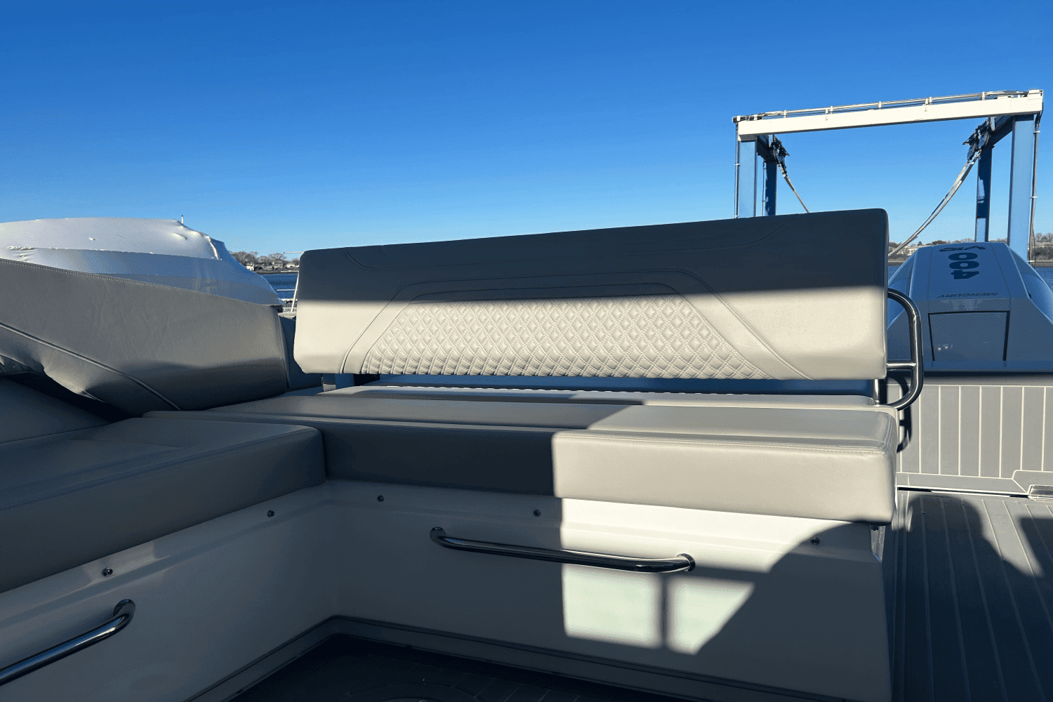 2024 Cruisers Yachts 34 GLS Image Thumbnail #54