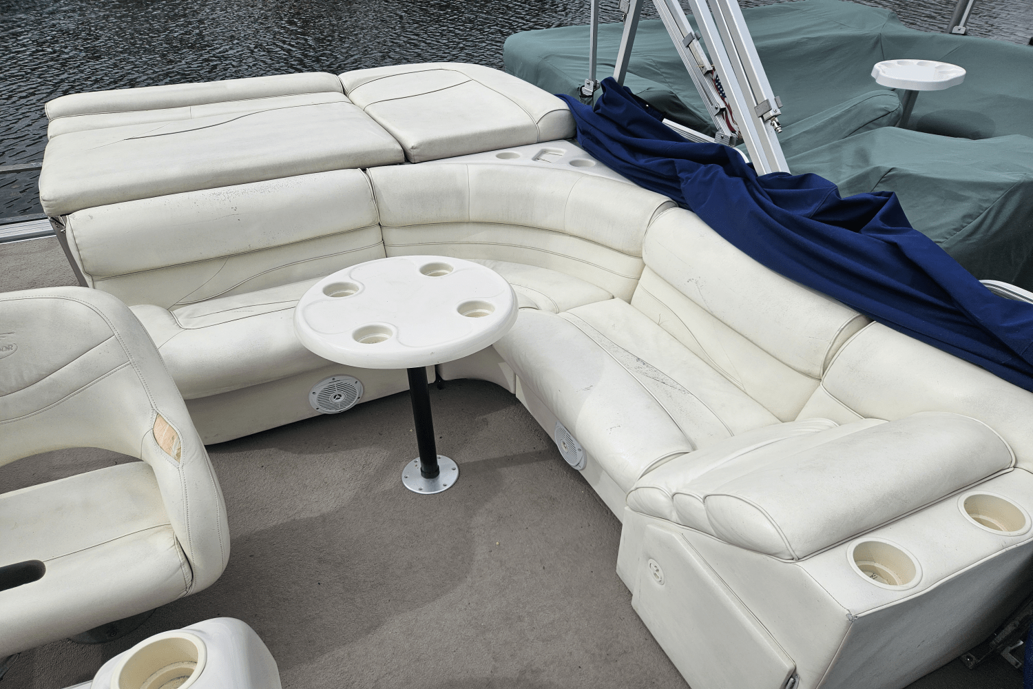 2010 Misty Harbor 2285CS Image Thumbnail #9