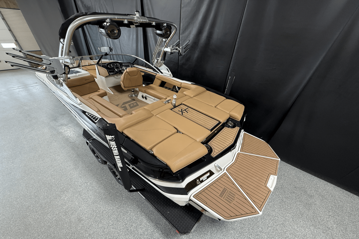 2020 Mastercraft XT22 Image Thumbnail #5