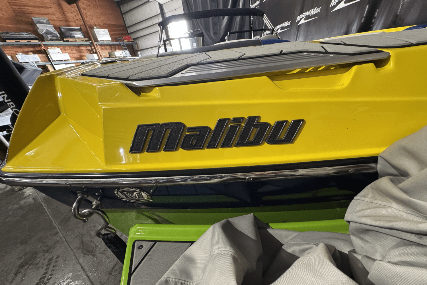2017 Malibu RESPONSE TXI Image Thumbnail #9