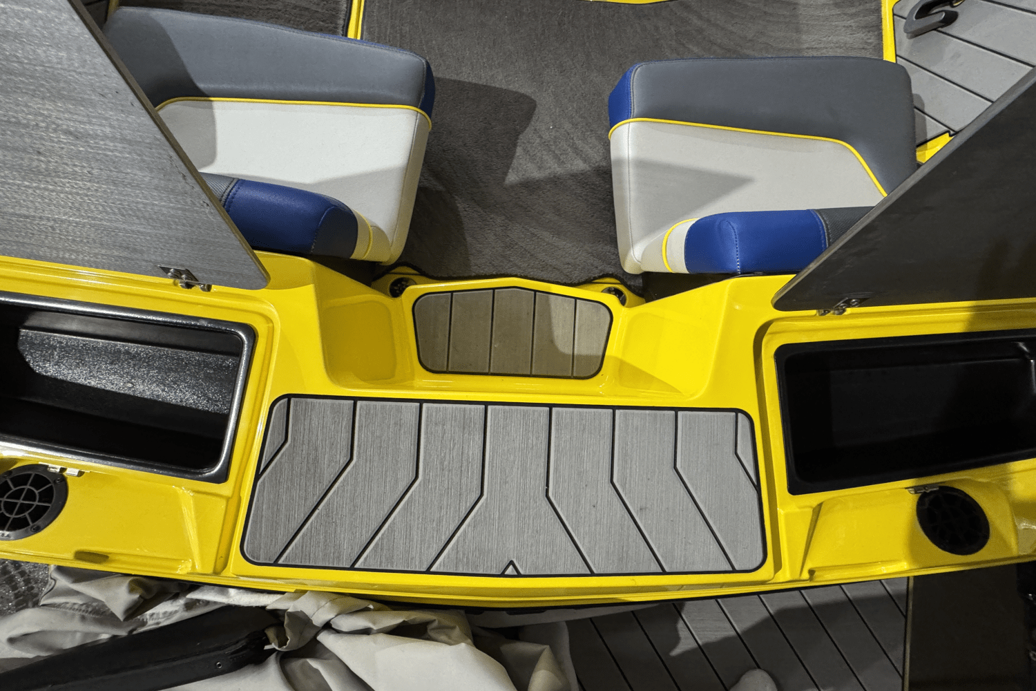 2017 Malibu RESPONSE TXI Image Thumbnail #12
