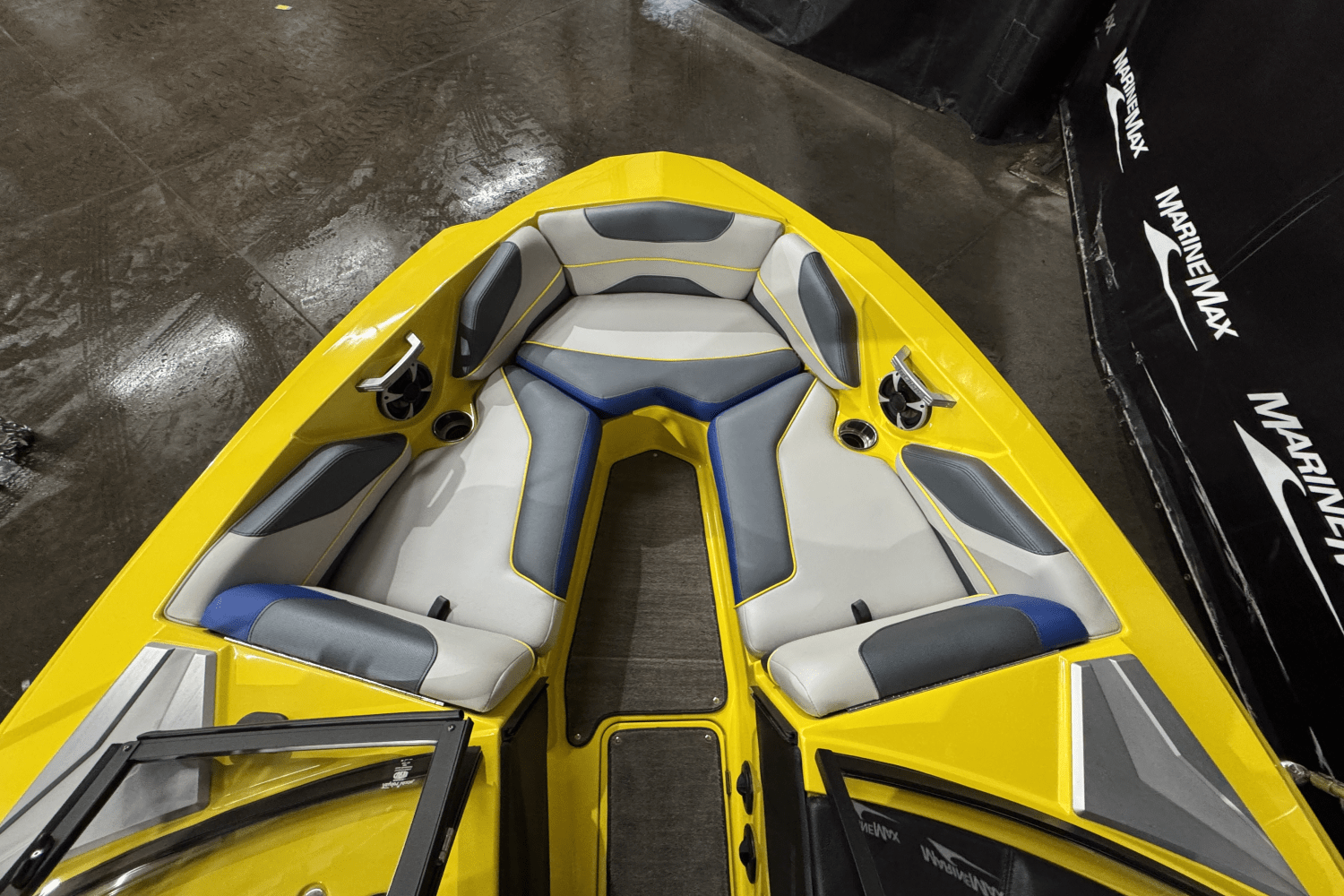 2017 Malibu RESPONSE TXI Image Thumbnail #32