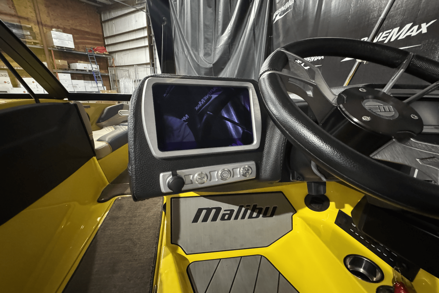 2017 Malibu RESPONSE TXI Image Thumbnail #28