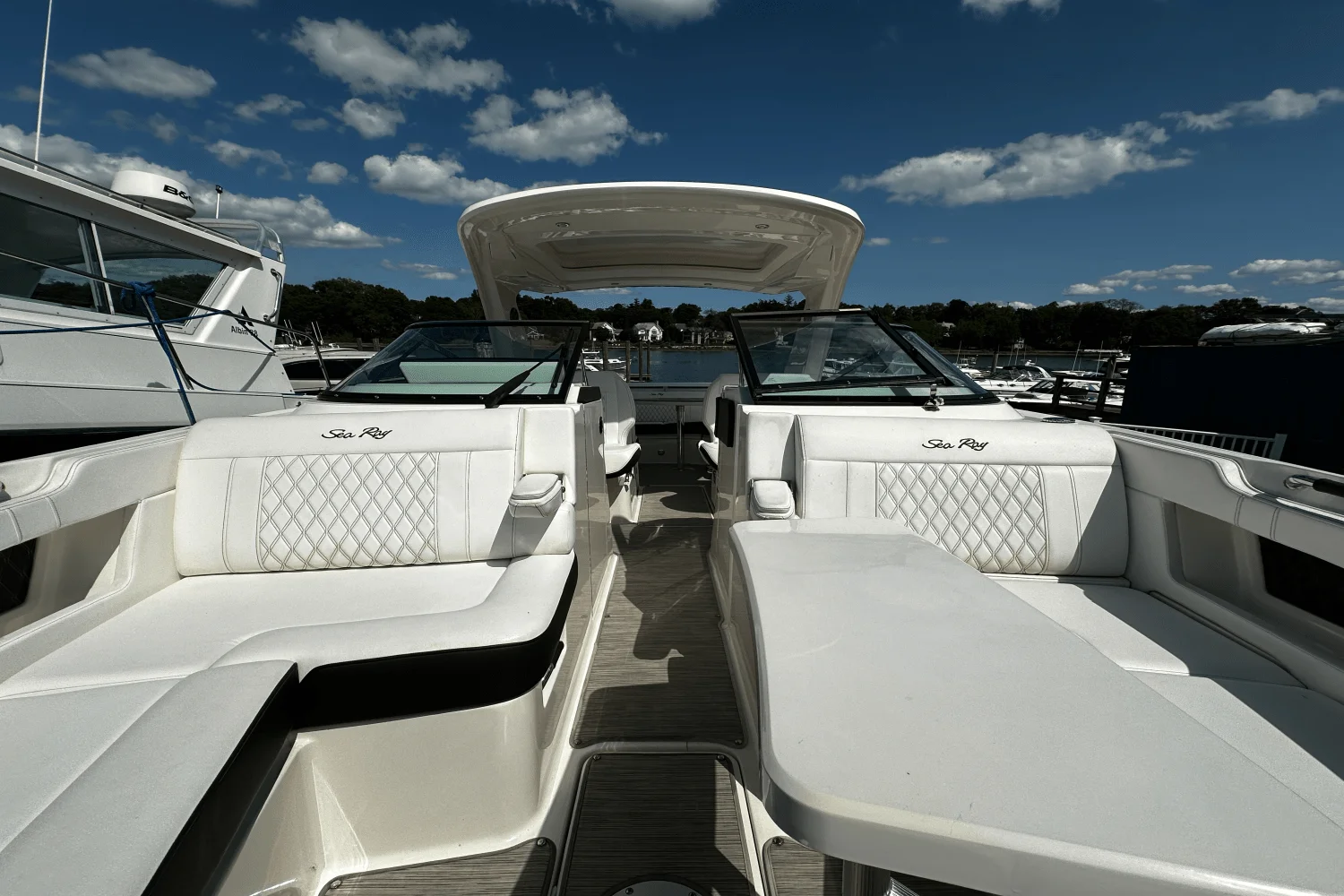 2021 Sea Ray 310 SLX Image Thumbnail #28
