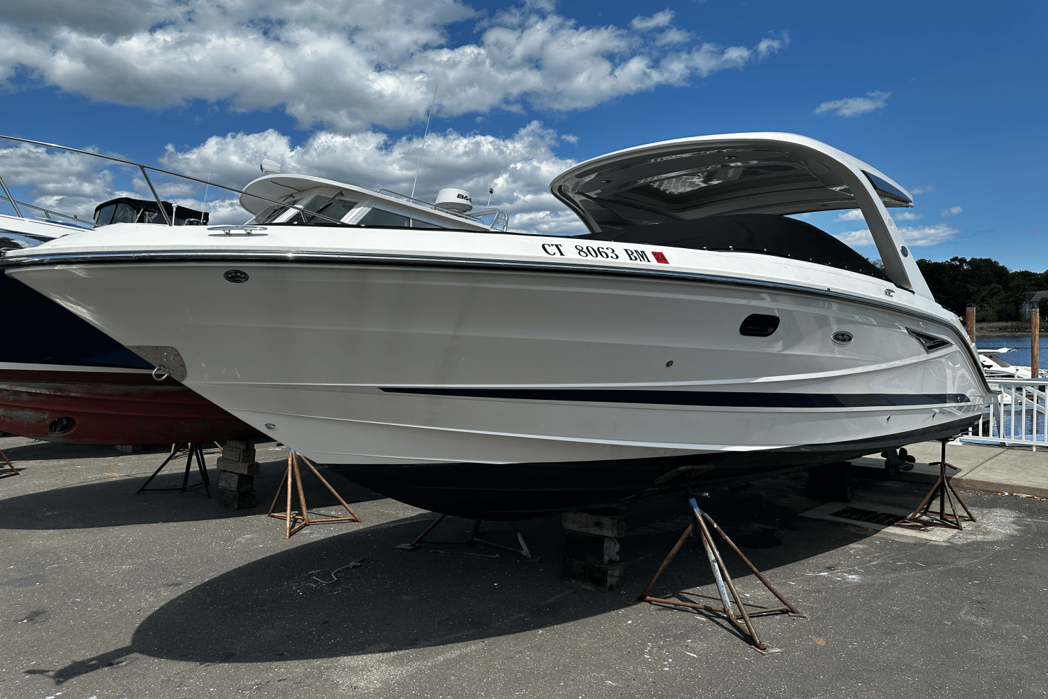 2021 Sea Ray 310 SLX Image Thumbnail #1