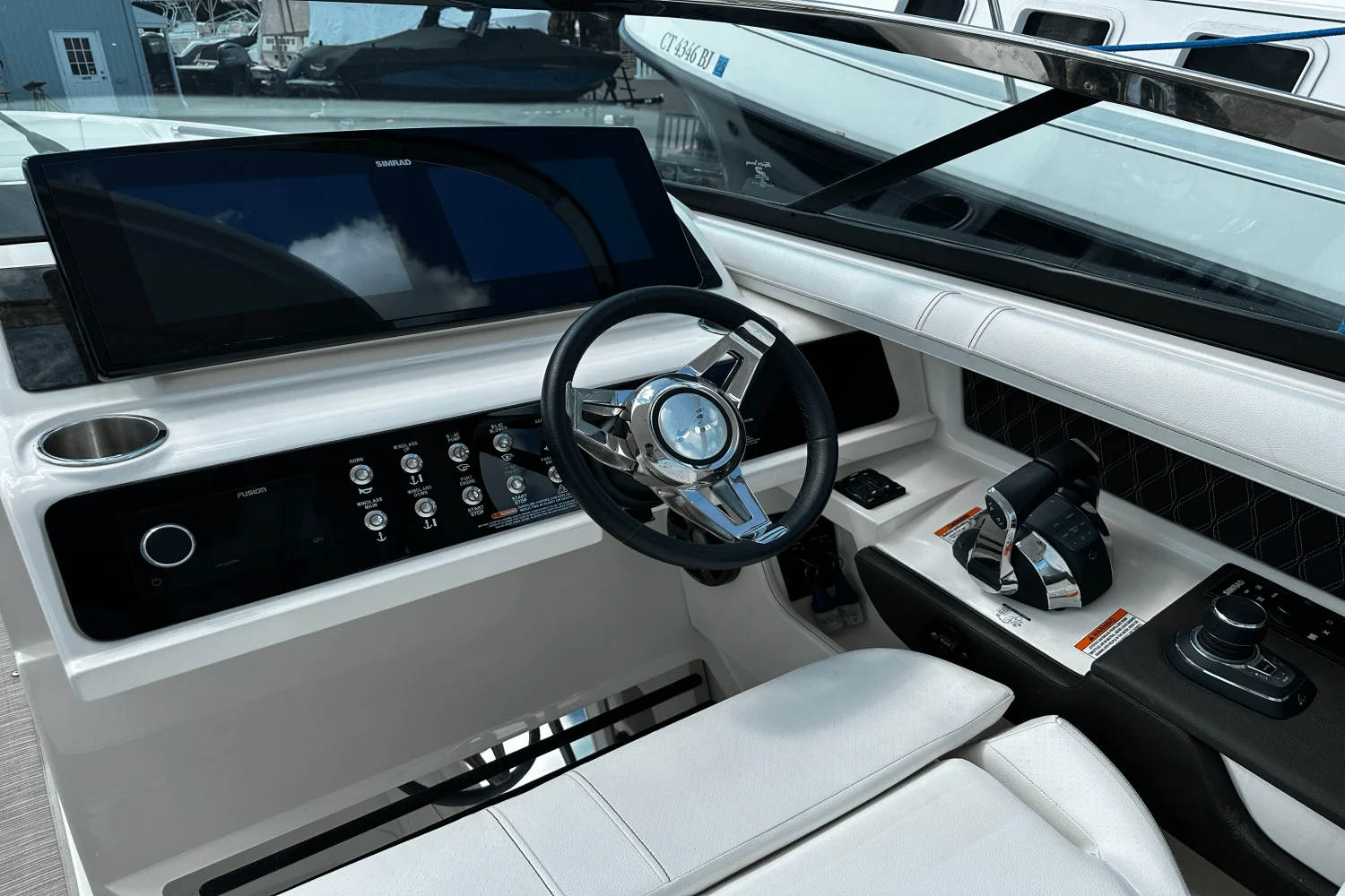 2021 Sea Ray 310 SLX Image Thumbnail #23