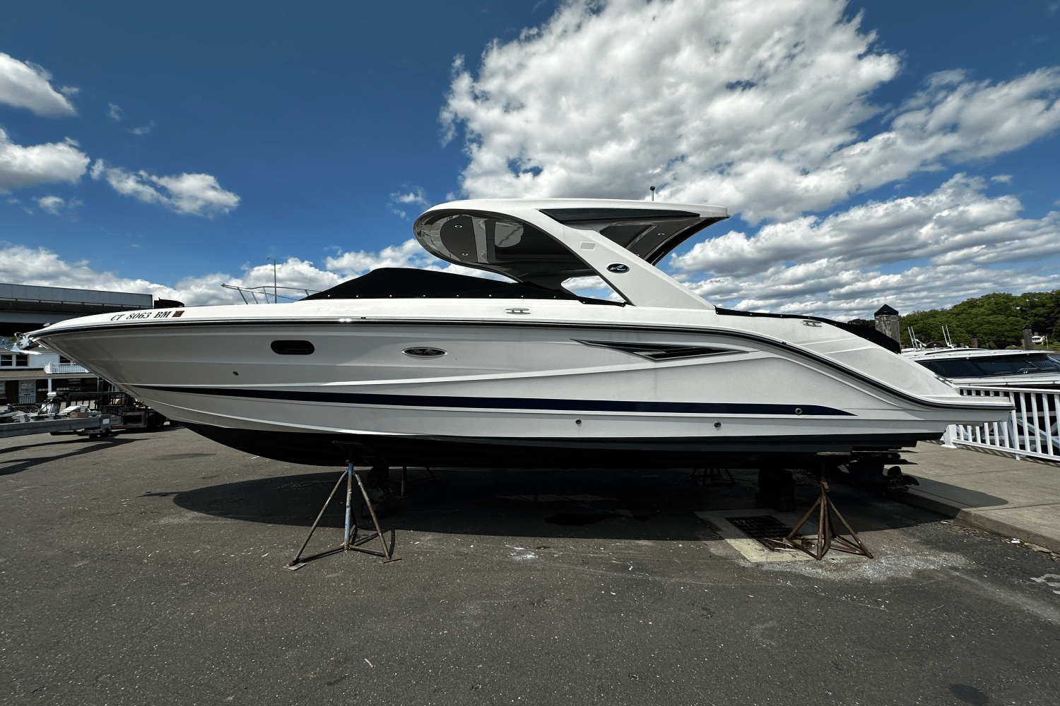 2021 Sea Ray 310 SLX Image Thumbnail #0