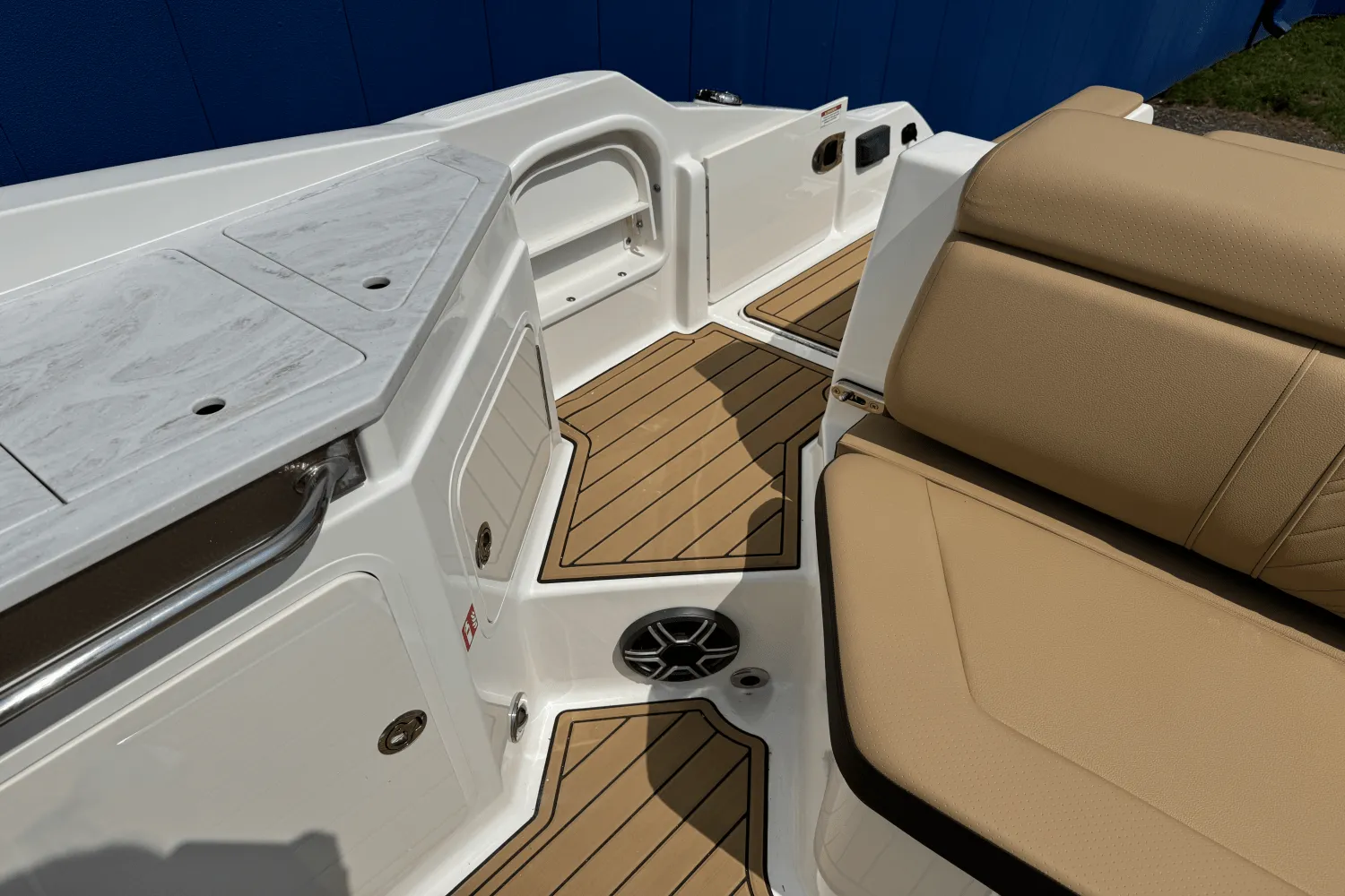 2026 Sea Ray SDX 290 Image Thumbnail #15