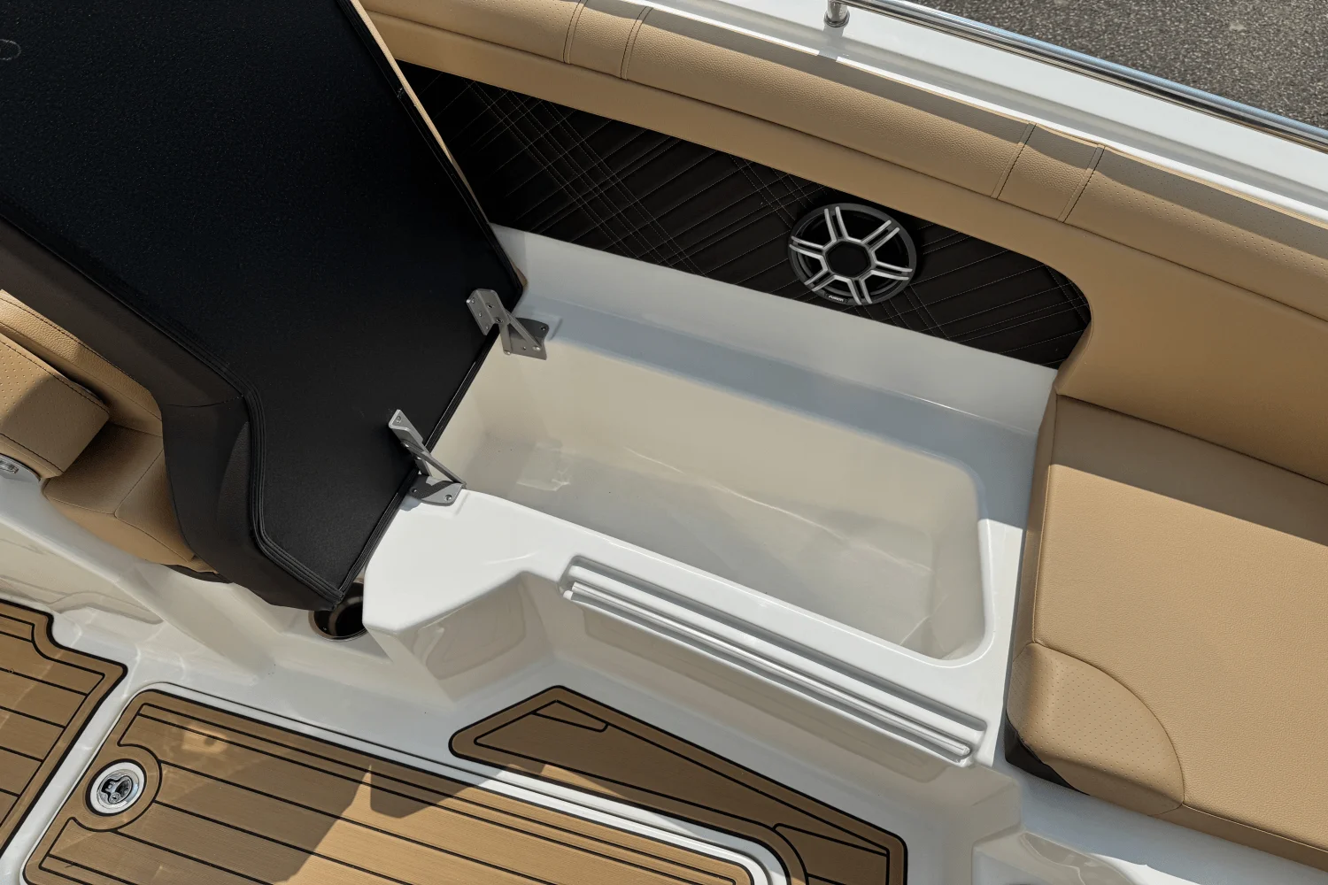 2026 Sea Ray SDX 290 Image Thumbnail #57