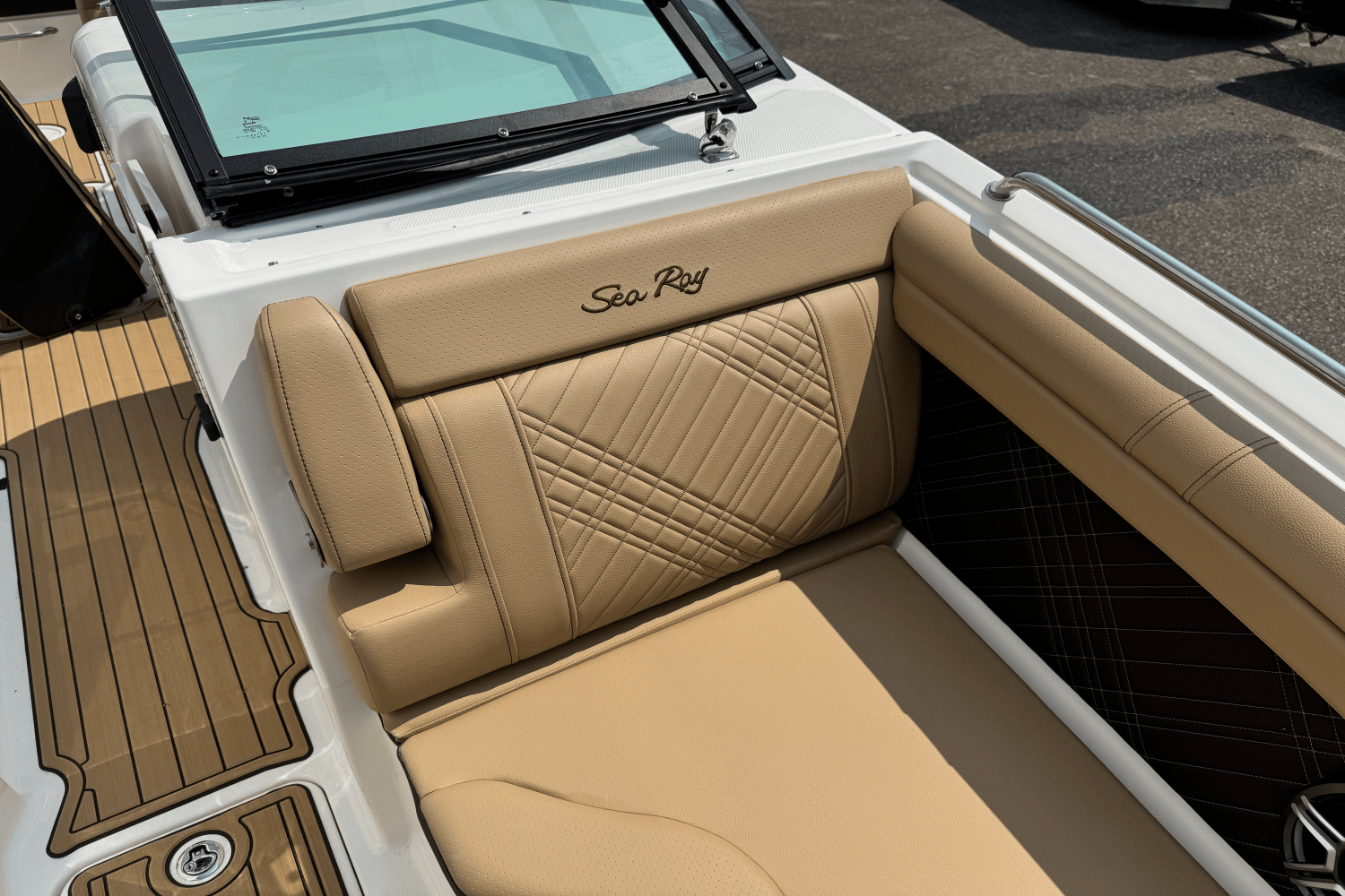 2026 Sea Ray SDX 290 Image Thumbnail #60