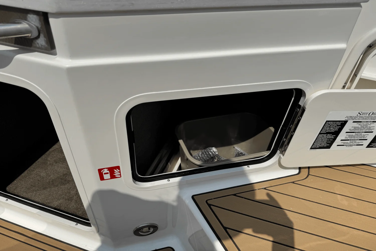 2026 Sea Ray SDX 290 Image Thumbnail #21