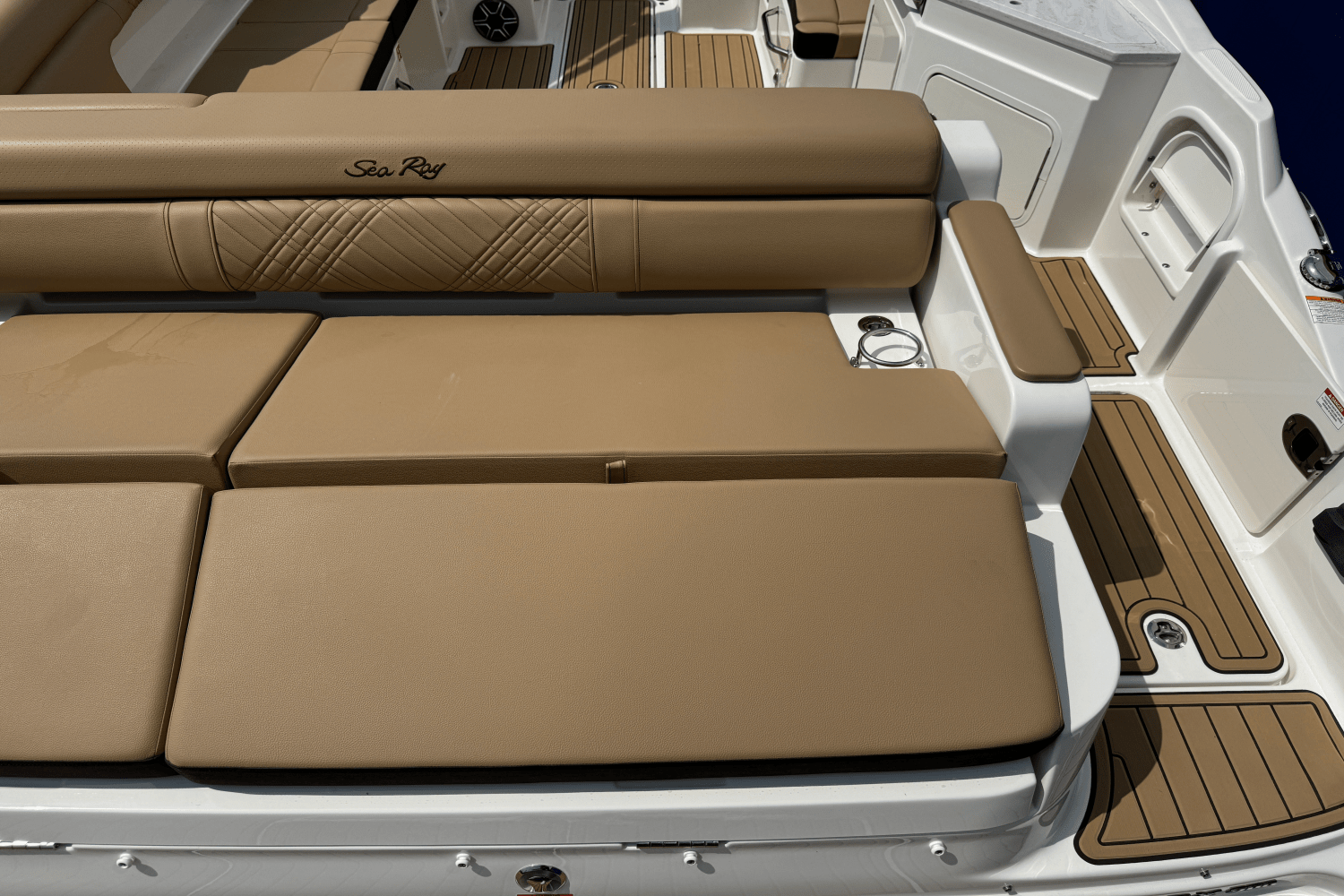 2026 Sea Ray SDX 290 Image Thumbnail #9